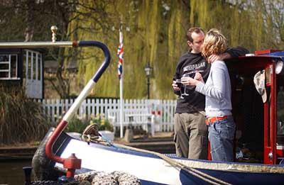 Valentine escape Afloat love boat for 2 - Credit Canal & River Trust